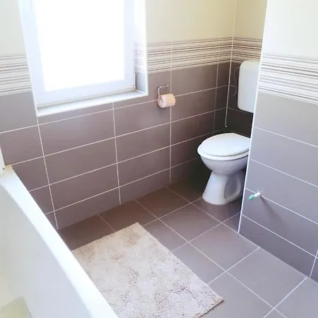 Prejac By The * Malinska