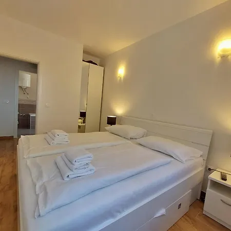 Apartment Prejac By The *
